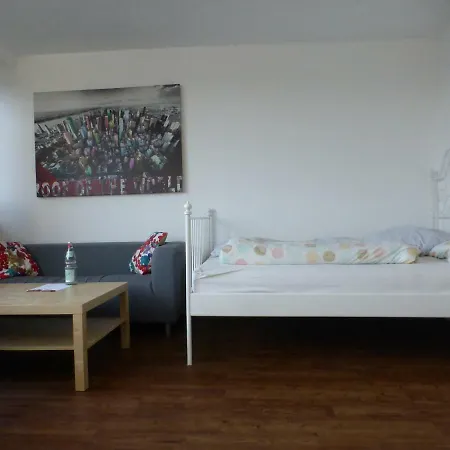 Homestay The Gallery - Kaiserstrasse Dusseldorf